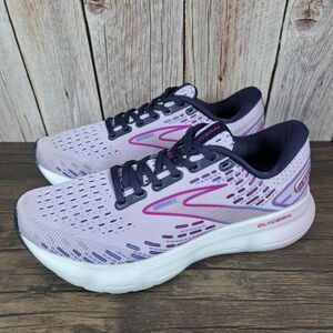 Brooks Purple Athletic Shoes with Mesh Design and Cushioning